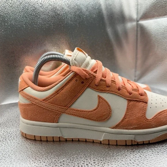 Size 8 Nike Dunk Next Nature Low Apricot Agate Womens Sneakers HJ7673-003 - Picture 2 of 9